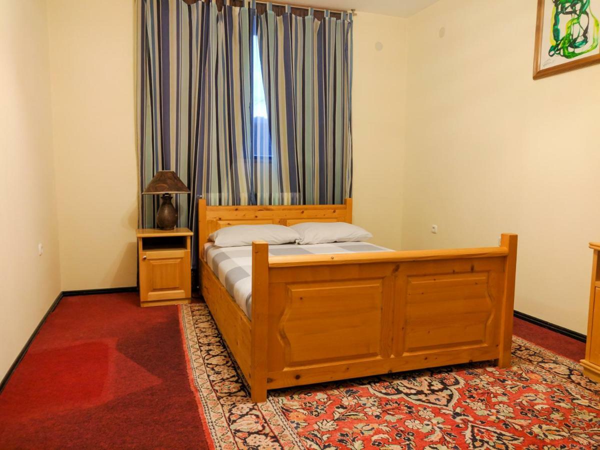 Motel Stecak Jajce Extérieur photo